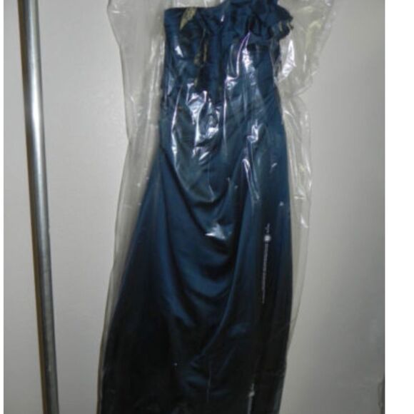 Davids Bridal Dress Size 2 Peacock Bridesmaid NWT - Picture 4 of 4